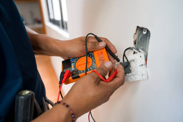 Best Emergency Electrical Repair  in Central Islip, NY